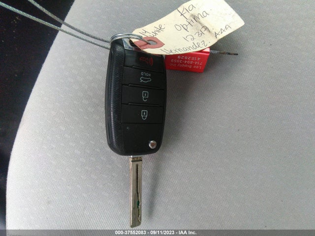 KIA Optima Lx 2014 5XXGM4A73EG337760 Image 3