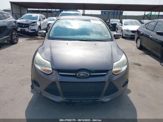 1FADP3K21EL392768 Ford FOCUS SE