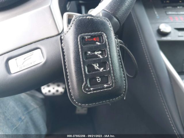 JTHBA1D20K5092920 Lexus IS 300