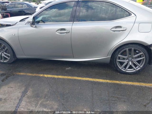 JTHBA1D20K5092920 Lexus IS 300