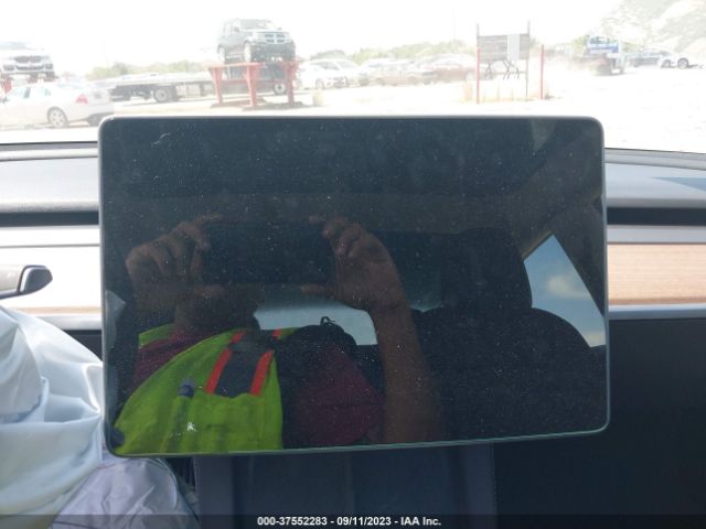 5YJ3E1EB8MF044382 Tesla Model 3 Long Range