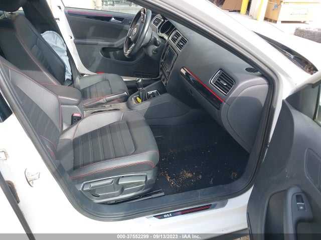 3VW5T7AJ2HM214488 Volkswagen JETTA GLI