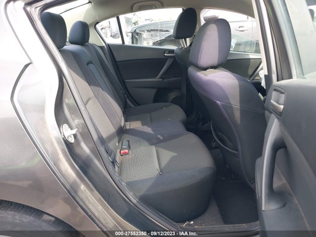 2012 MAZDA MAZDA3 I TOURING VIN: JM1BL1VF4C1503032