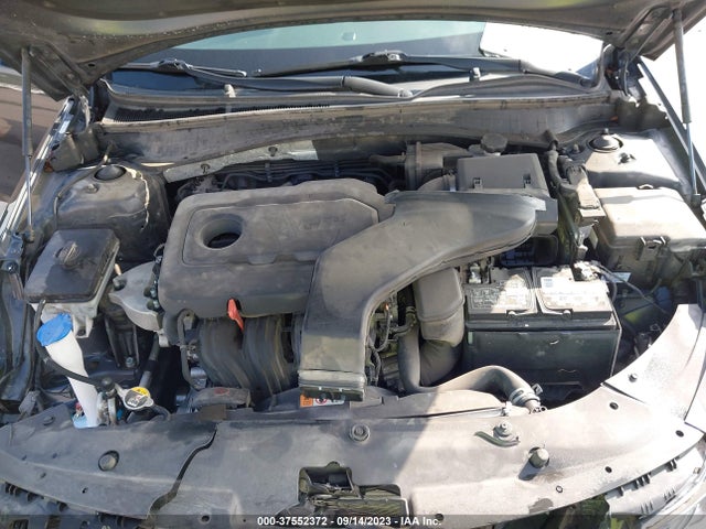 2019 KIA OPTIMA LX VIN: 5XXGT4L39KG296303