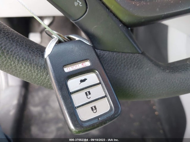 Honda PILOT LX 2018 5FNYF5H15JB002891 Image 11