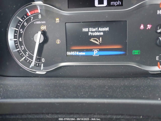 Honda PILOT LX 2018 5FNYF5H15JB002891 Image 15