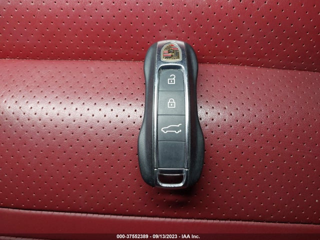 WP1AA2AY9LDA06084 Porsche Cayenne