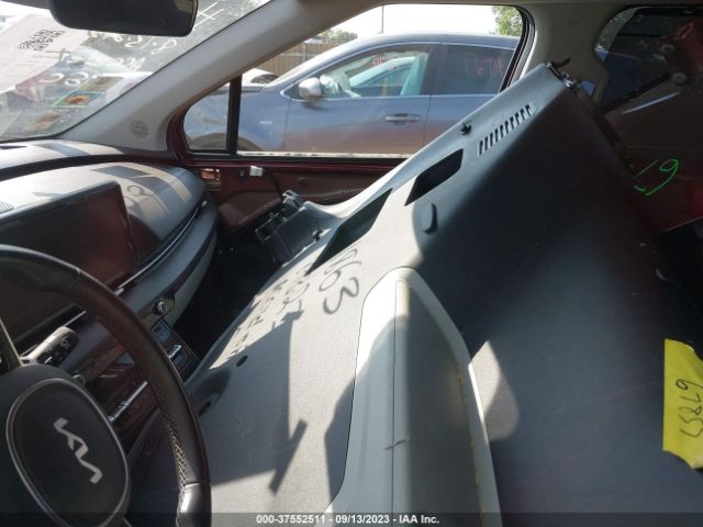 KNDNE5H39N6144315 KIA Carnival Sx