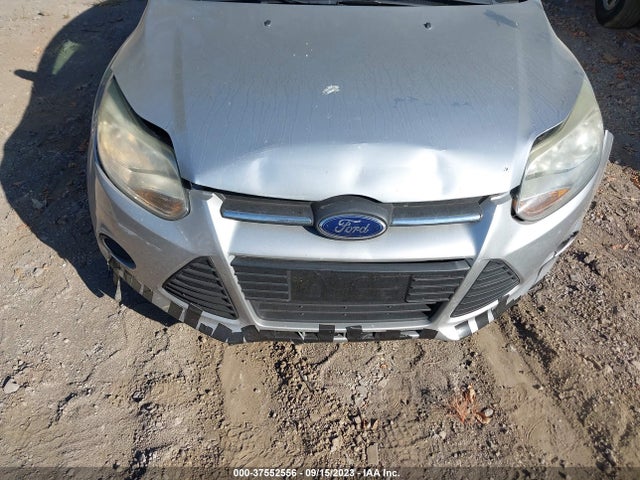 2013 FORD FOCUS SE VIN: 1FADP3K24DL338590