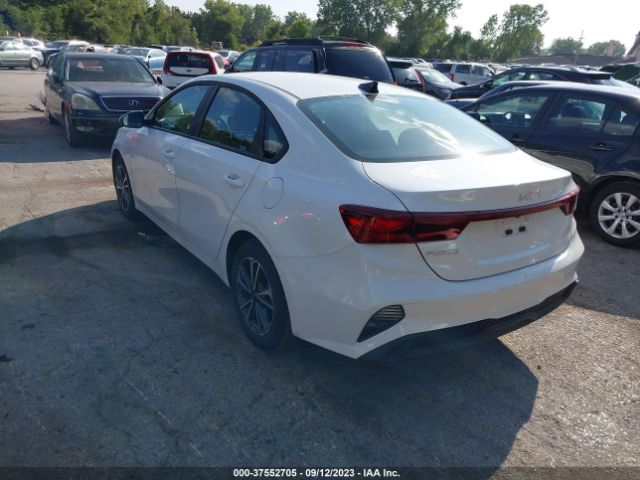 3KPF24AD2PE644789 KIA Forte Lxs