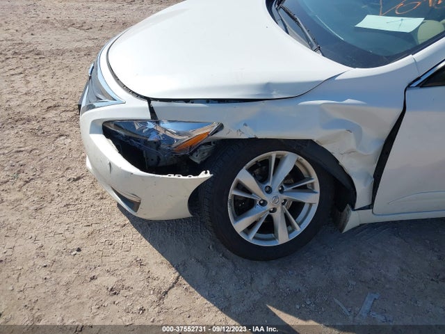 2014 NISSAN ALTIMA 2.5 SV VIN: 1N4AL3AP5EN219951