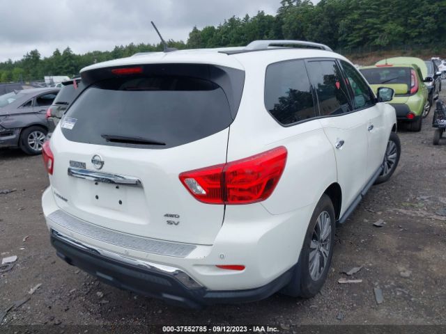 5N1DR2MMXJC621757 Nissan Pathfinder Sv