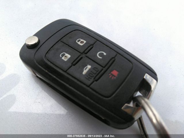 1G4GB5G38GF162774 Buick Lacrosse Leather
