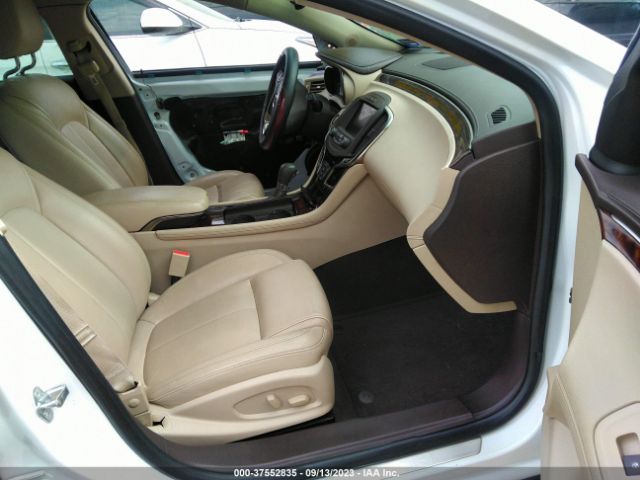 1G4GB5G38GF162774 Buick Lacrosse Leather