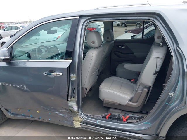 Chevrolet Traverse Premier 2018 1GNERKKW8JJ253403 Image 14