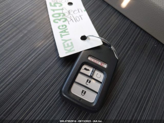 5FNYF6H99JB012383 Honda Pilot Touring