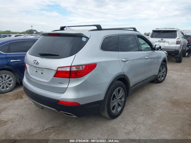 2016 HYUNDAI SANTA FE SE VIN: KM8SMDHF8GU149140