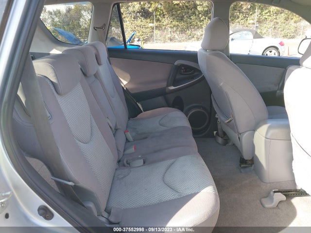 2006 TOYOTA RAV4 BASE VIN: JTMBD33V865032938