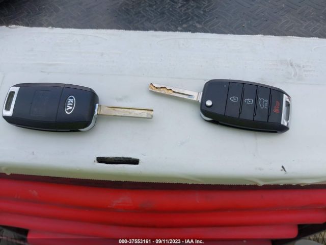 5XYPGDA58KG467241 KIA Sorento Lx V6