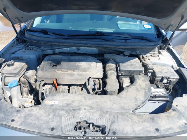 2015 HYUNDAI SONATA 2.4L SE VIN: 5NPE24AF2FH064532