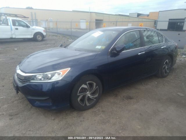 1HGCR2F39HA025096 Honda Accord Sedan Lx