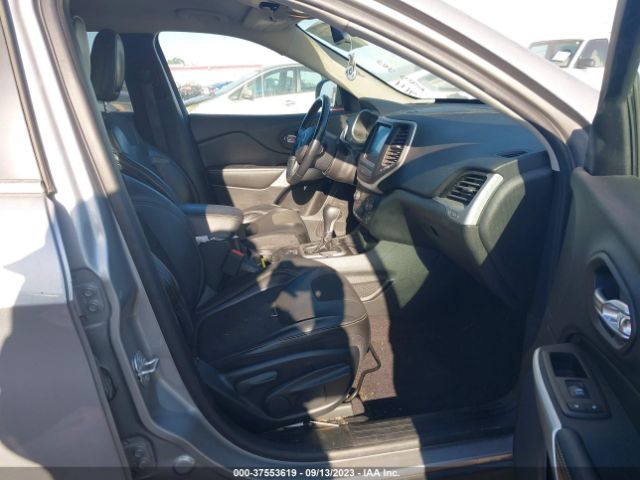 1C4PJLLB5JD605846 Jeep Cherokee Latitude Plus