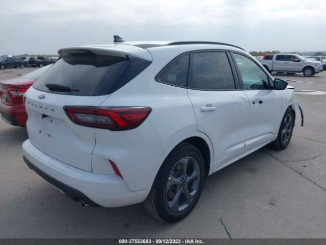1FMCU0MN3PUA42376 Ford Escape St-line