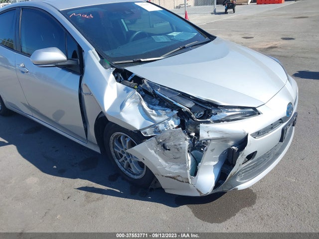 Toyota Prius L 2021 JTDKAMFU6M3151551 Image 6