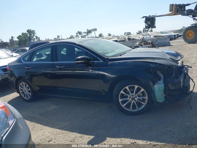 2017 FORD FUSION SE VIN: 3FA6P0HD6HR293501