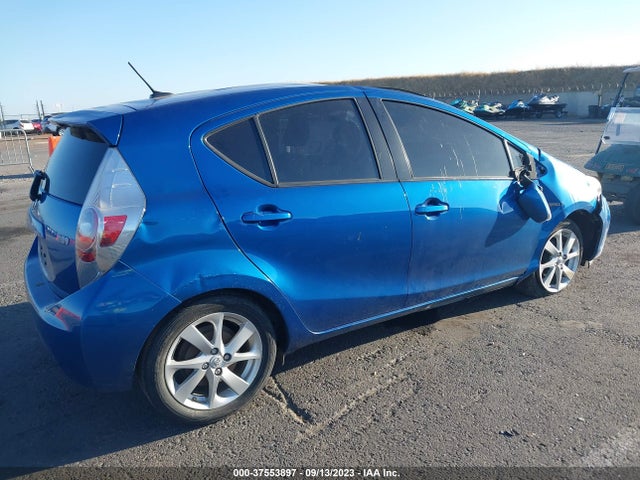 Toyota Prius C One/three/two/four 2014 JTDKDTB38E1076010 Image 4