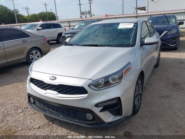 3KPF24AD2ME339420 KIA Forte Lxs