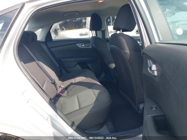 3KPF24AD2ME339420 KIA Forte Lxs