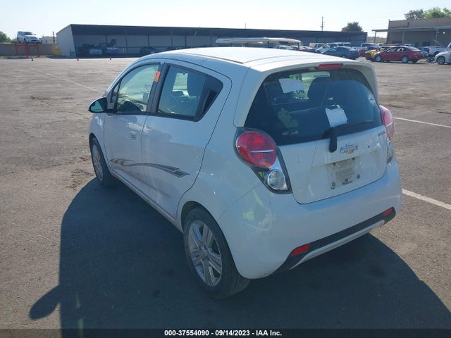 Chevrolet SPARK LS 2014 KL8CB6S90EC581701 Image 3