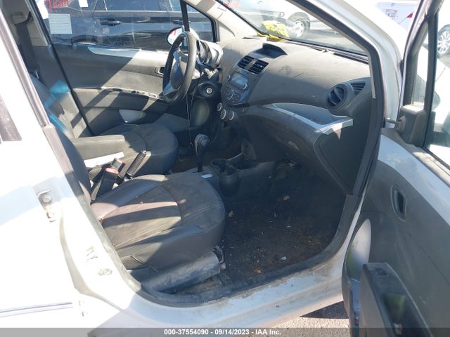 Chevrolet SPARK LS 2014 KL8CB6S90EC581701 Image 5