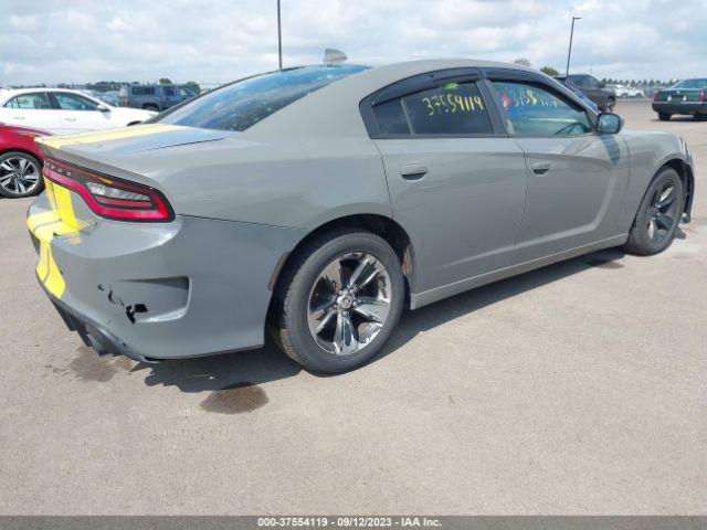 2C3CDXHG8HH612325 Dodge Charger Sxt