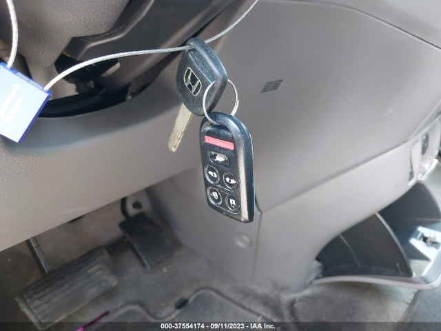 2010 HONDA ODYSSEY EX-L VIN: 5FNRL3H61AB018583