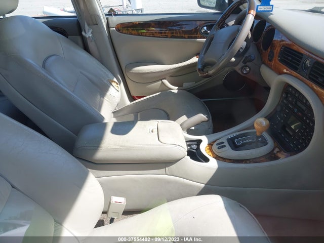 2002 JAGUAR XJ VDP VIN: SAJDA24C12LF47458