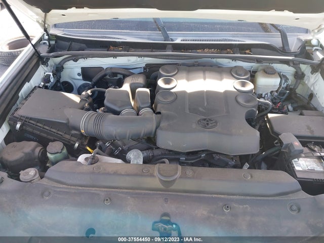 Toyota 4RUNNER SR5 2017 JTEBU5JR1H5423154 Image 10