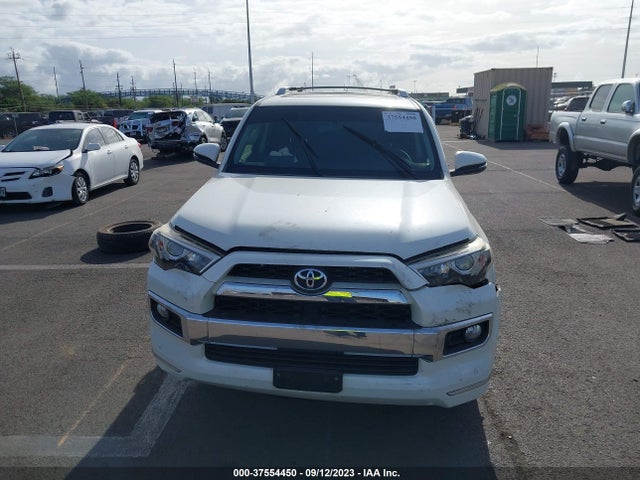 Toyota 4RUNNER SR5 2017 JTEBU5JR1H5423154 Image 12