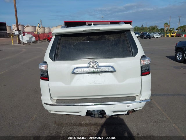 Toyota 4RUNNER SR5 2017 JTEBU5JR1H5423154 Image 16