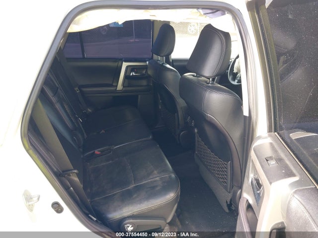 Toyota 4RUNNER SR5 2017 JTEBU5JR1H5423154 Image 8