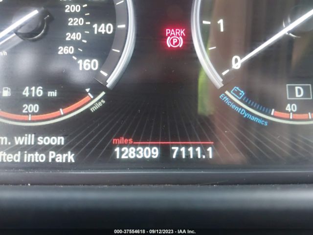 WBAKN9C55FD960824 BMW 5 Series 550i