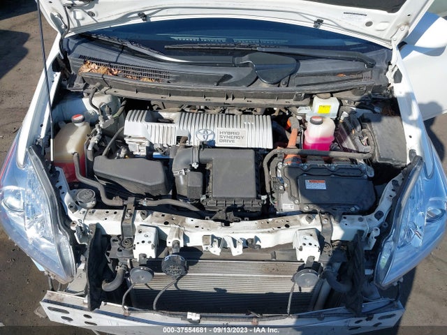 Toyota Prius Four 2015 JTDKN3DU6F1986064 Image 17