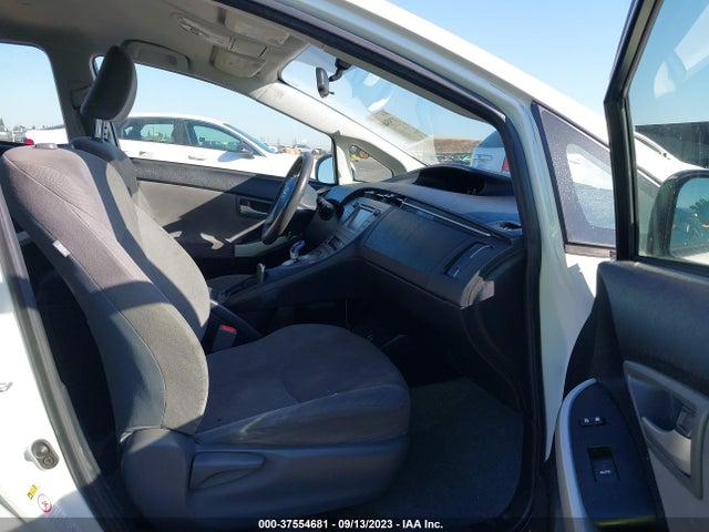 Toyota Prius Four 2015 JTDKN3DU6F1986064 Image 12