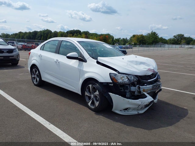 2019 1G1JF5SB3K4122340 main image