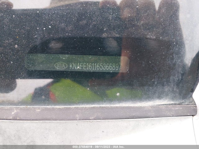 2006 KIA SPECTRA VIN: KNAFE161165366897