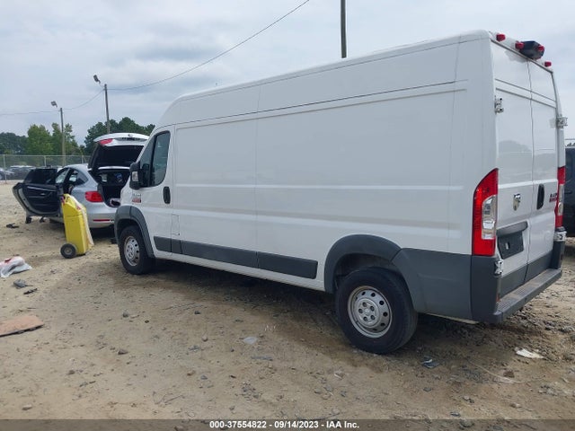 3C6TRVDGXJE114479 RAM Promaster Cargo Van