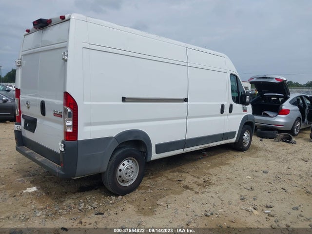 3C6TRVDGXJE114479 RAM Promaster Cargo Van