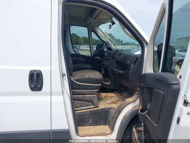 3C6TRVDGXJE114479 RAM Promaster Cargo Van