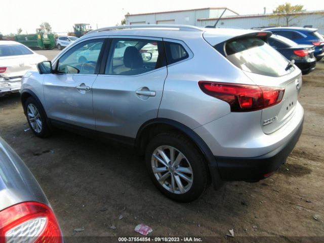 JN1BJ1CR4HW135094 Nissan Rogue Sport Sv